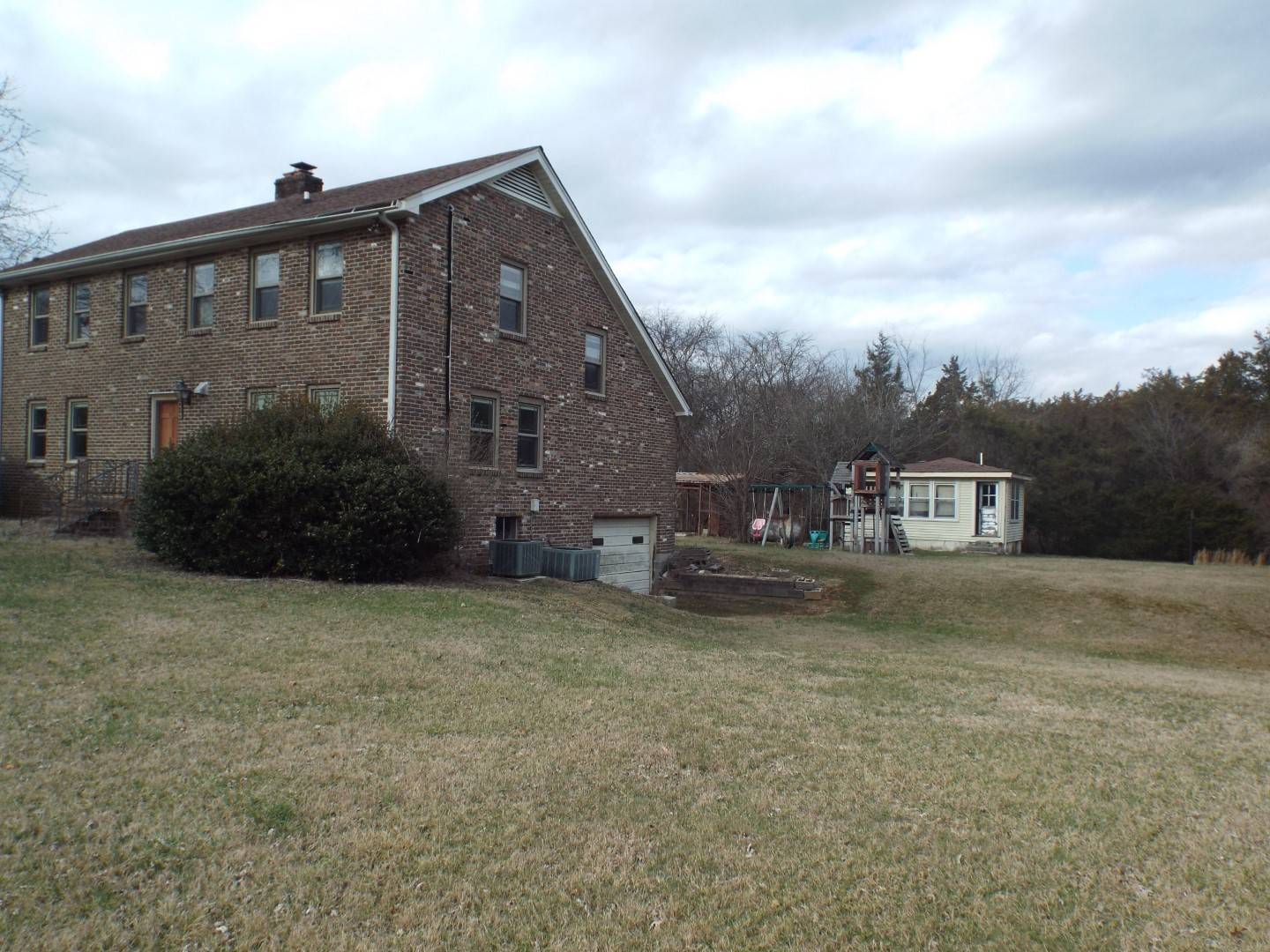6294 Snail Shell Cave Rd, Rockvale, TN 37153