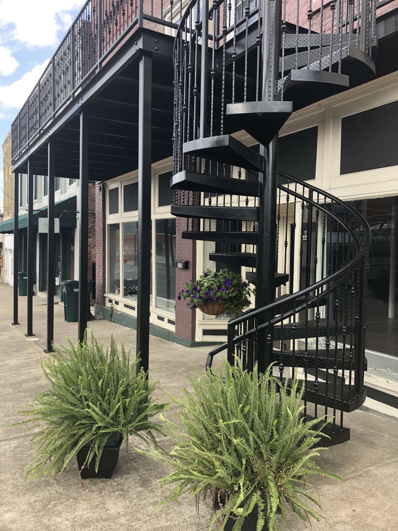 225 N 1st St #W #1, Pulaski, TN 38478