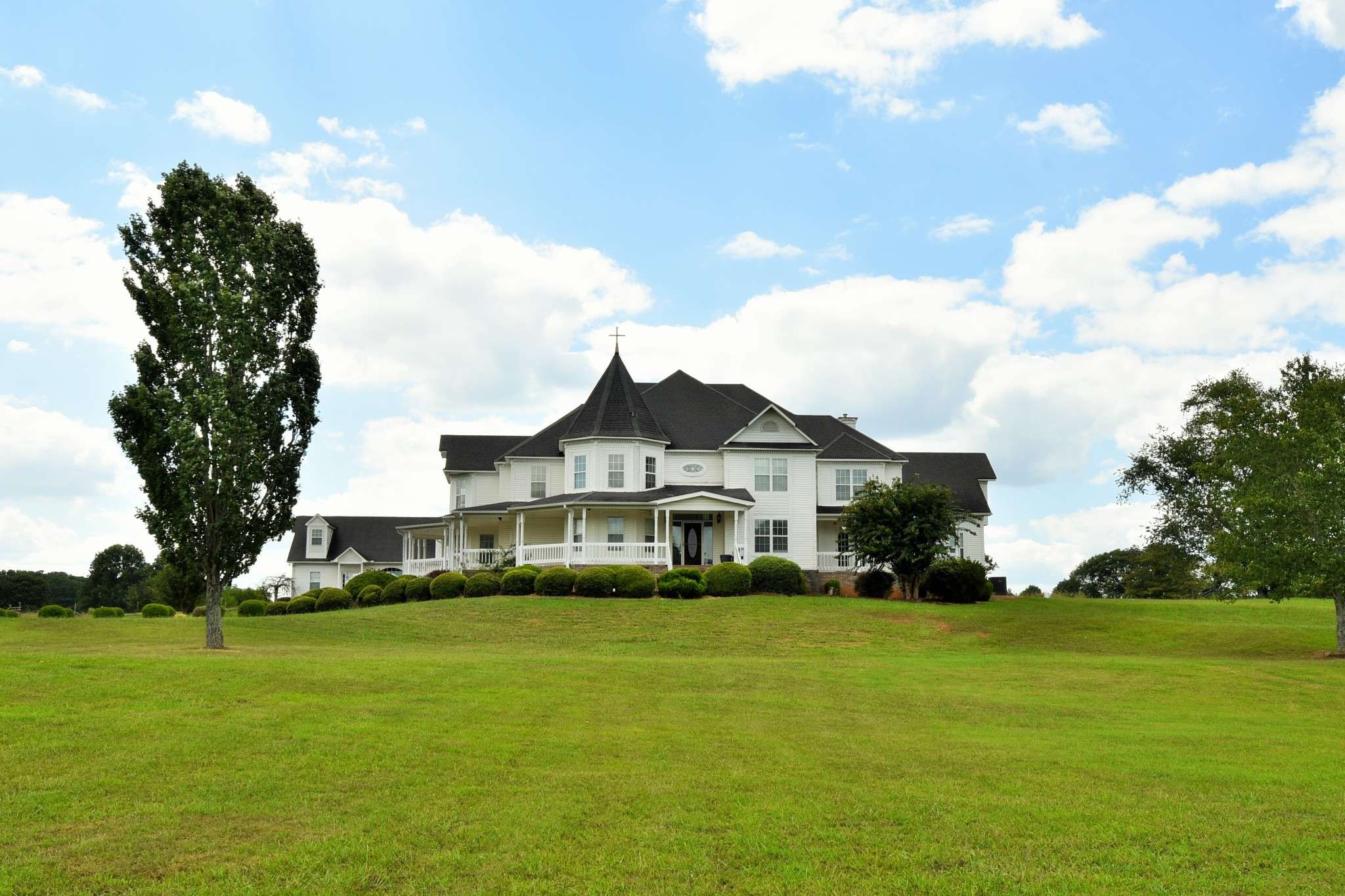 10674 Wall Triana Hwy, Toney, AL 35773
