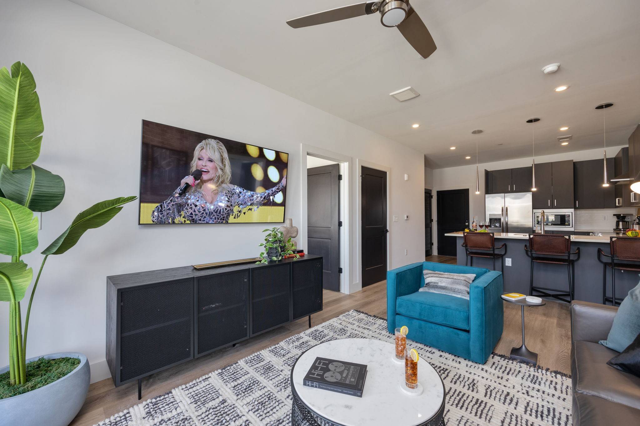 303 31st Ave #N #415, Nashville, TN 37203