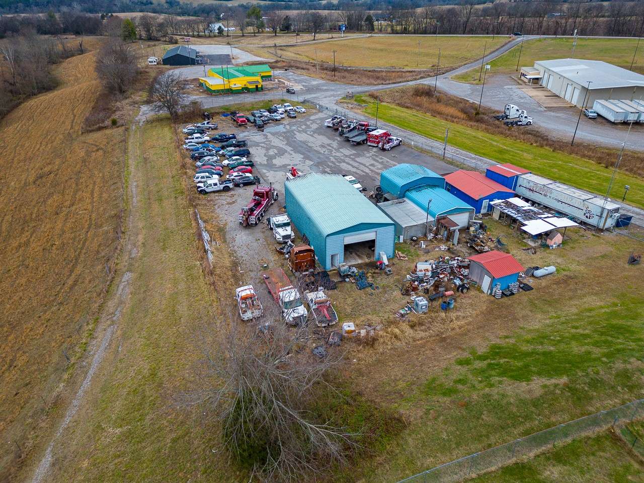 9122 Lewisburg Hwy, Cornersville, TN 37047