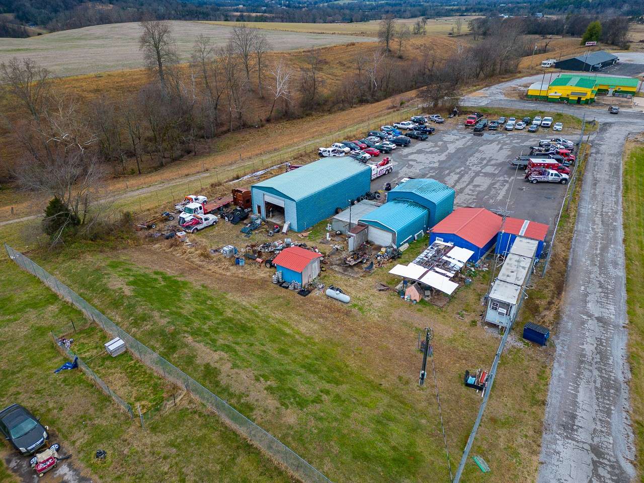 9122 Lewisburg Hwy, Cornersville, TN 37047