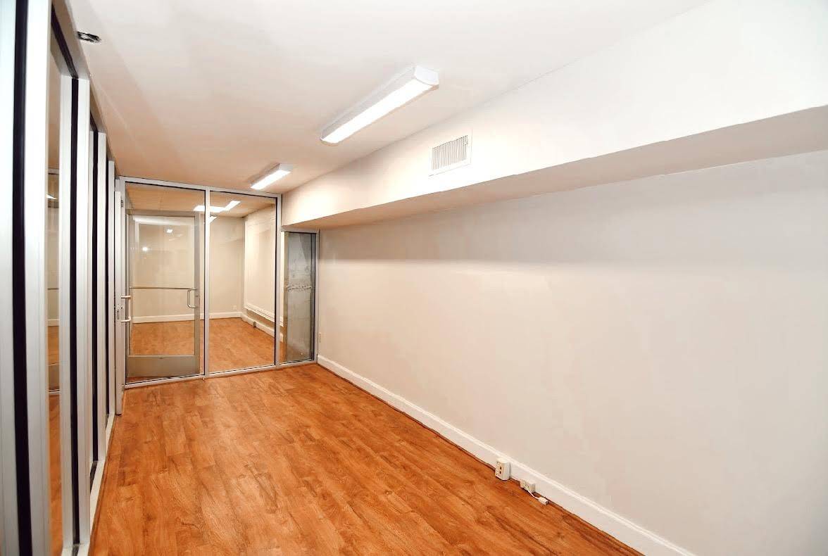 10A N Public Sq #102, Murfreesboro, TN 37130