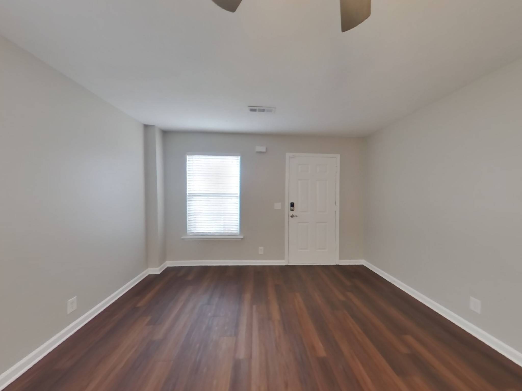 1211 Shannon Ln, La Vergne, TN 37086