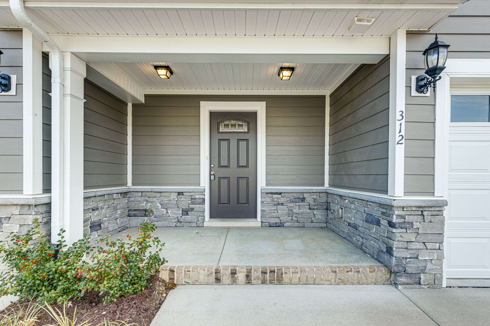 312 Mattie Ln, Spring Hill, TN 37174