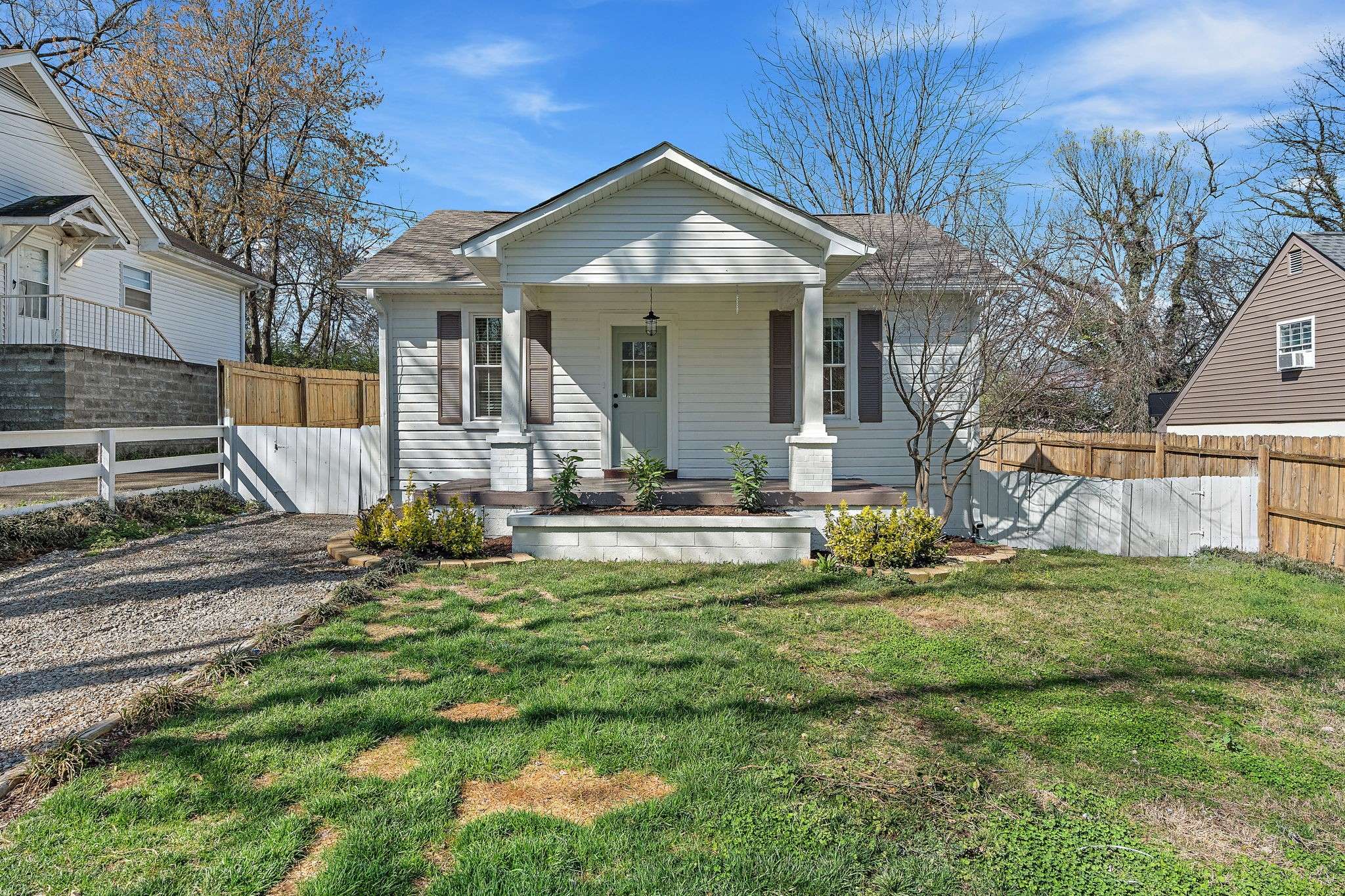 2233 Grandview Ave, Nashville, TN 37211