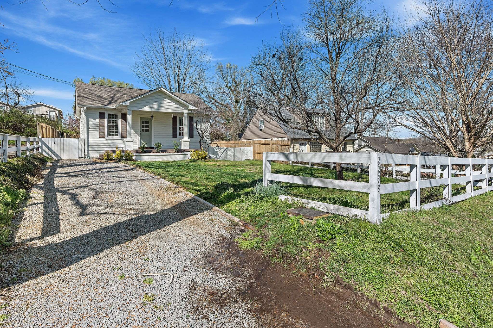 2233 Grandview Ave, Nashville, TN 37211
