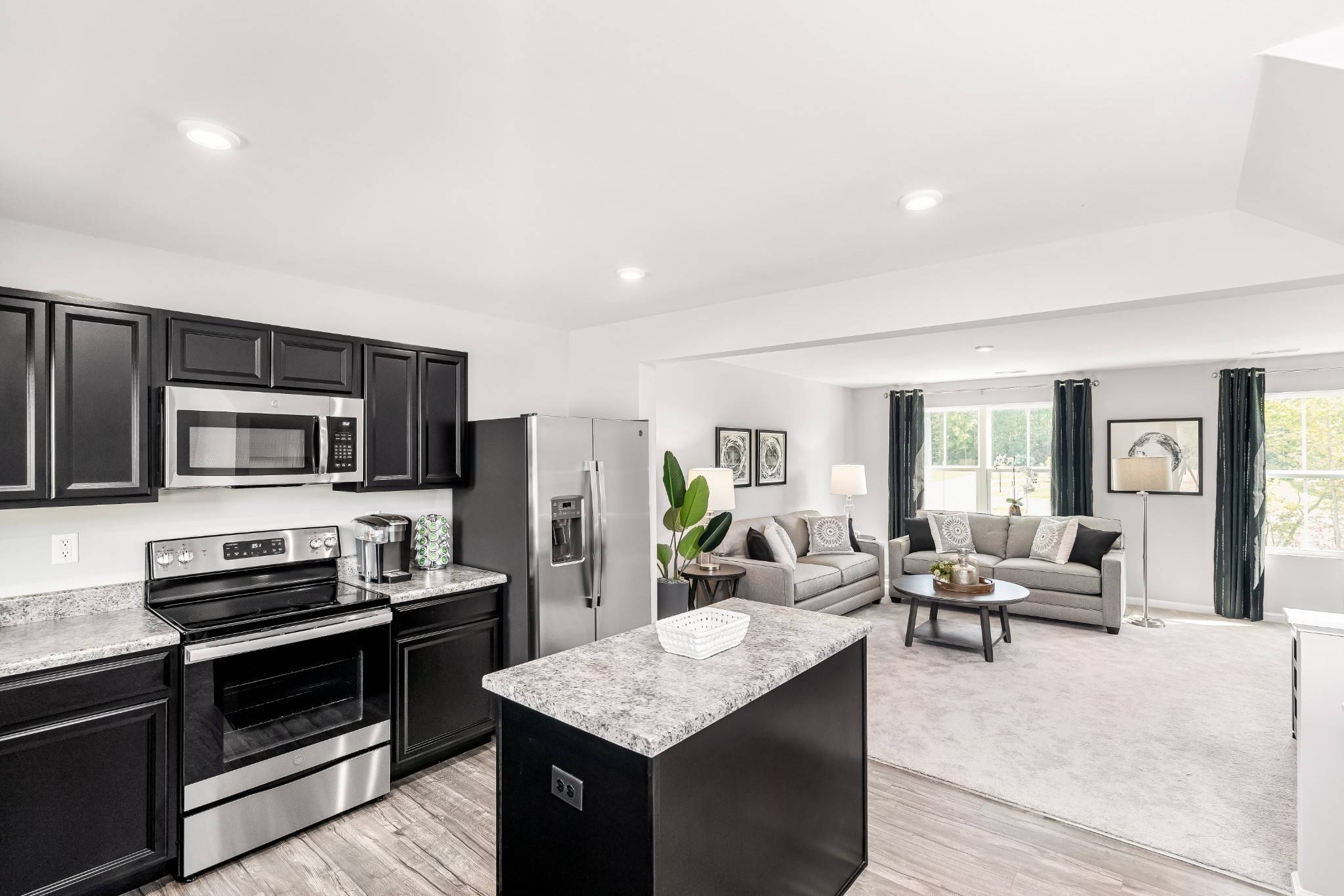 2757 Thornton Grove Blvd #104, Nashville, TN 37207