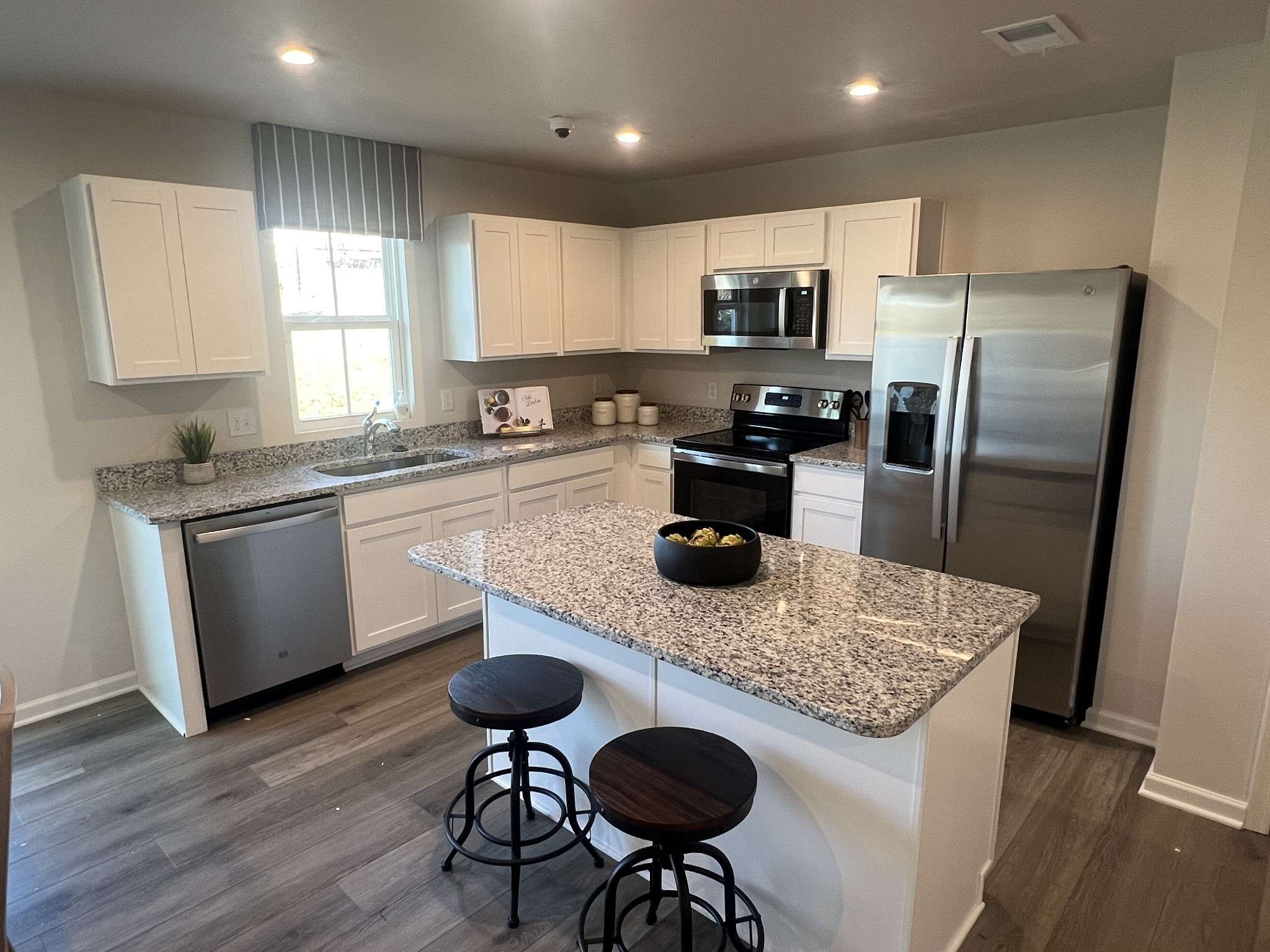1126 Aubrey Meadows Pl, Franklin, KY 42134