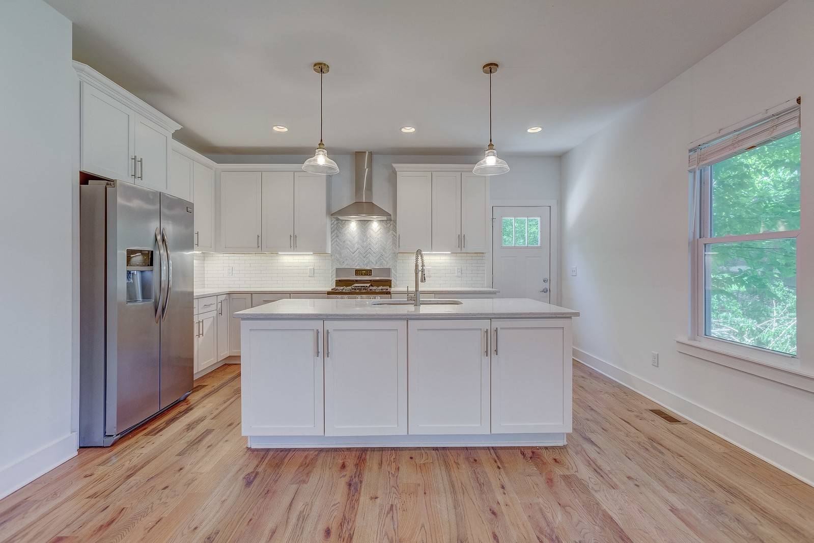 324 Queen Ave, Nashville, TN 37207