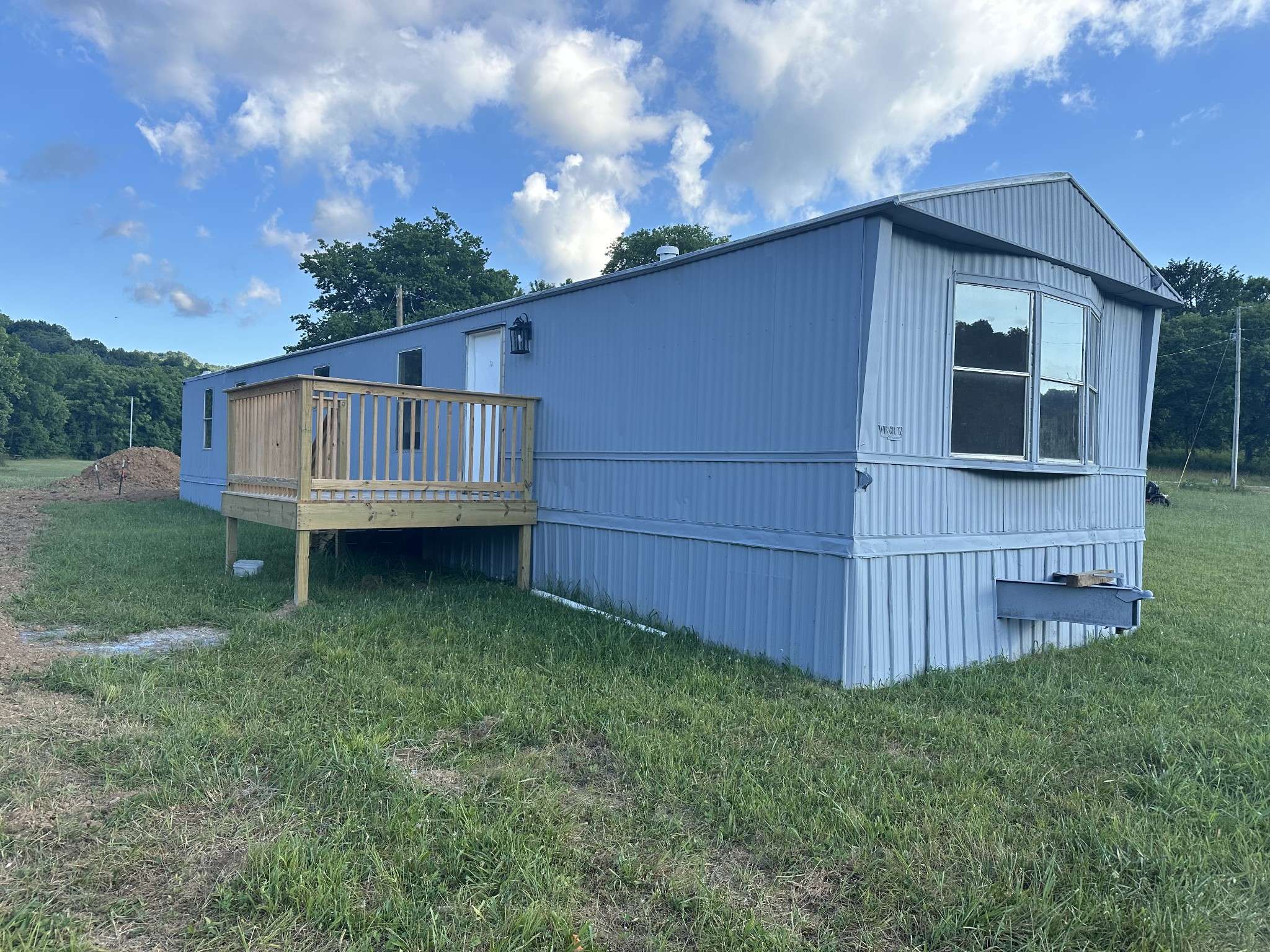 12 Young road, Buffalo Valley, TN 38548