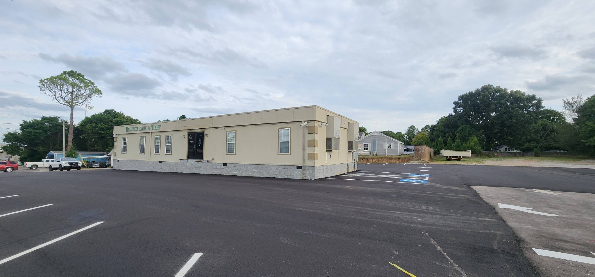 399 W Gaines St, Lawrenceburg, TN 38464
