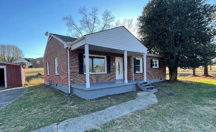 481 W Broad St, Smithville, TN 37166