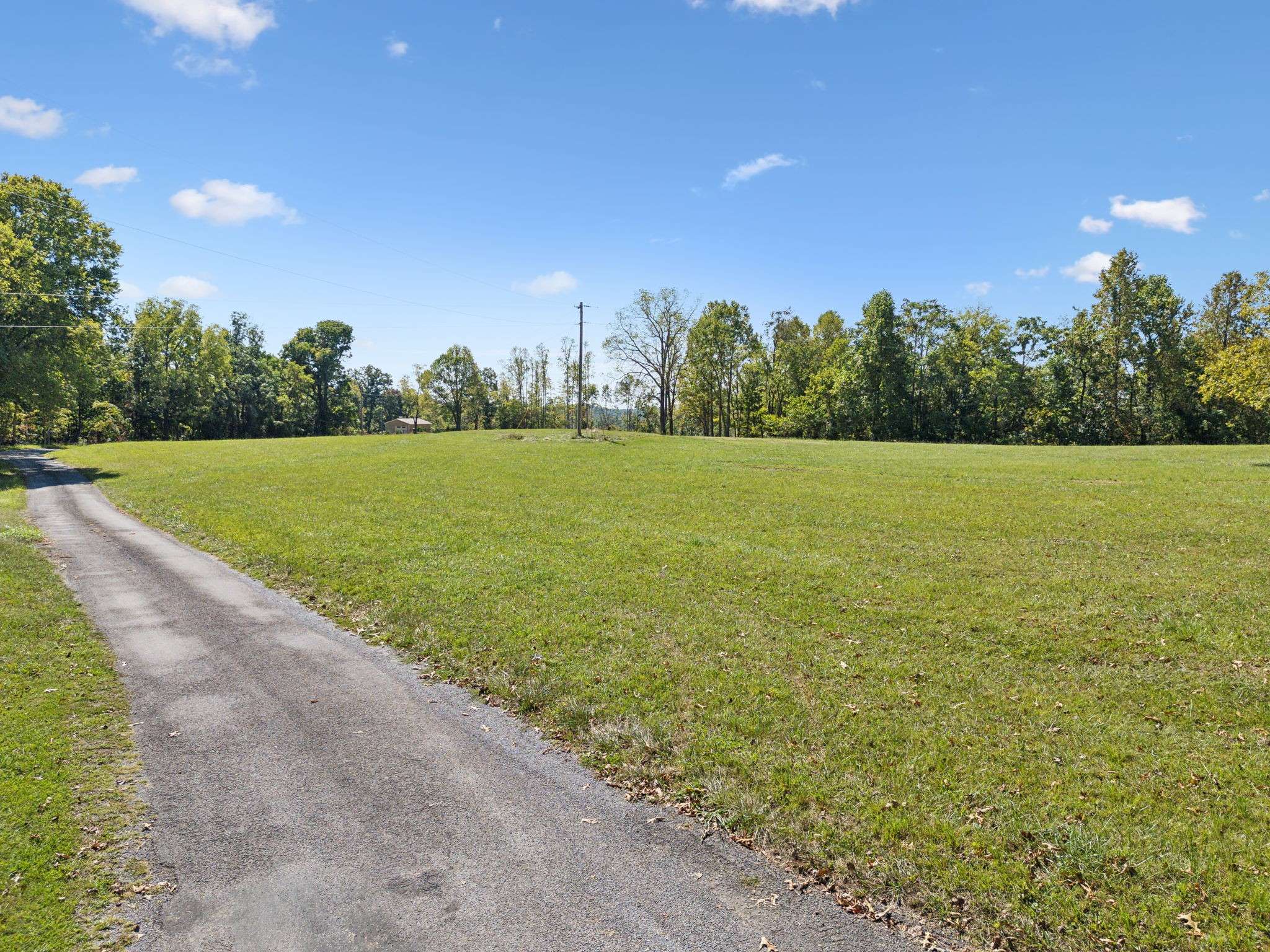277 Davidson Chapel Ln, Bloomington Springs, TN 38545