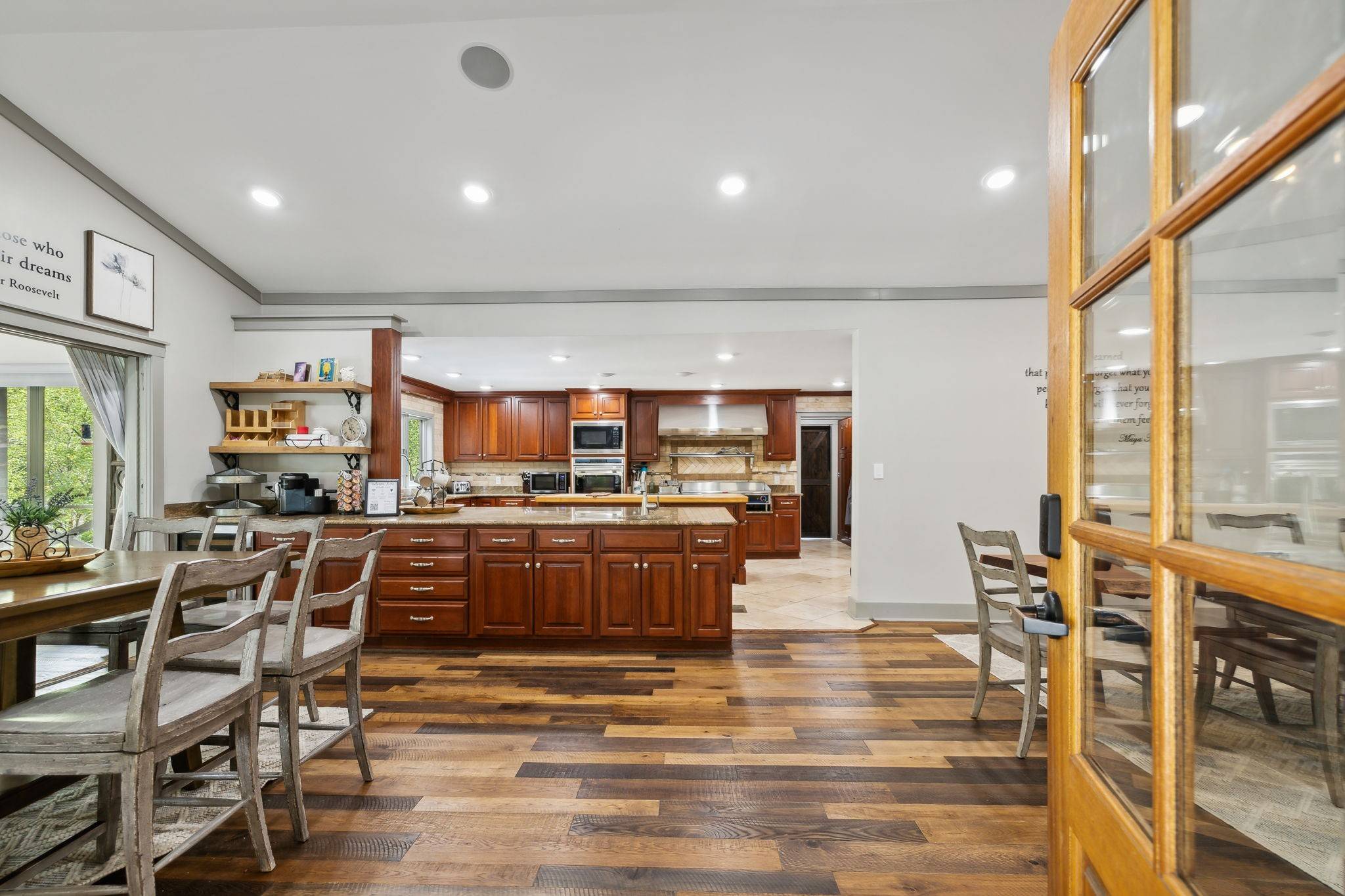 1657 Boswell Rd, Winchester, TN 37398
