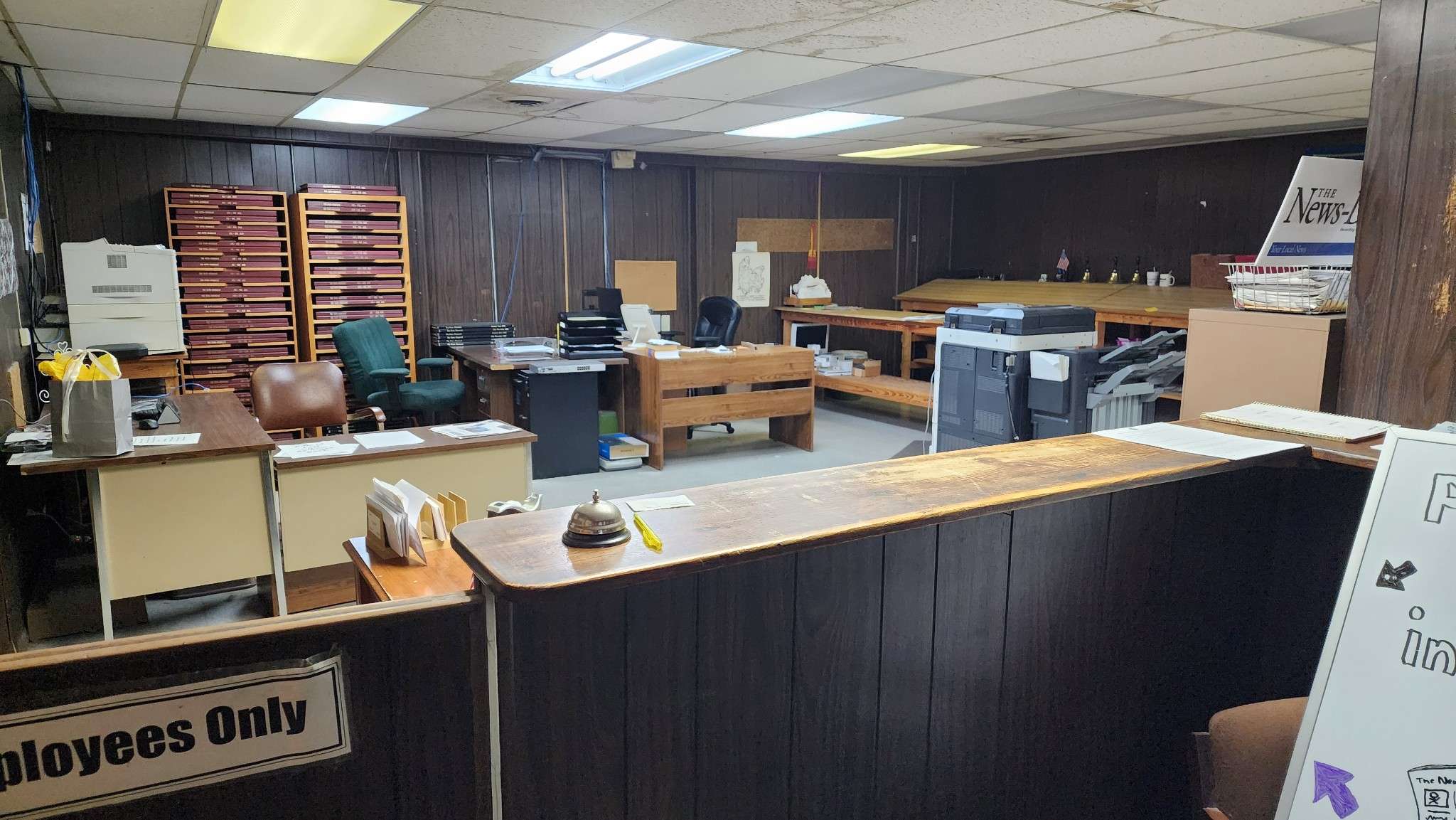 302 W Main St, Waverly, TN 37185