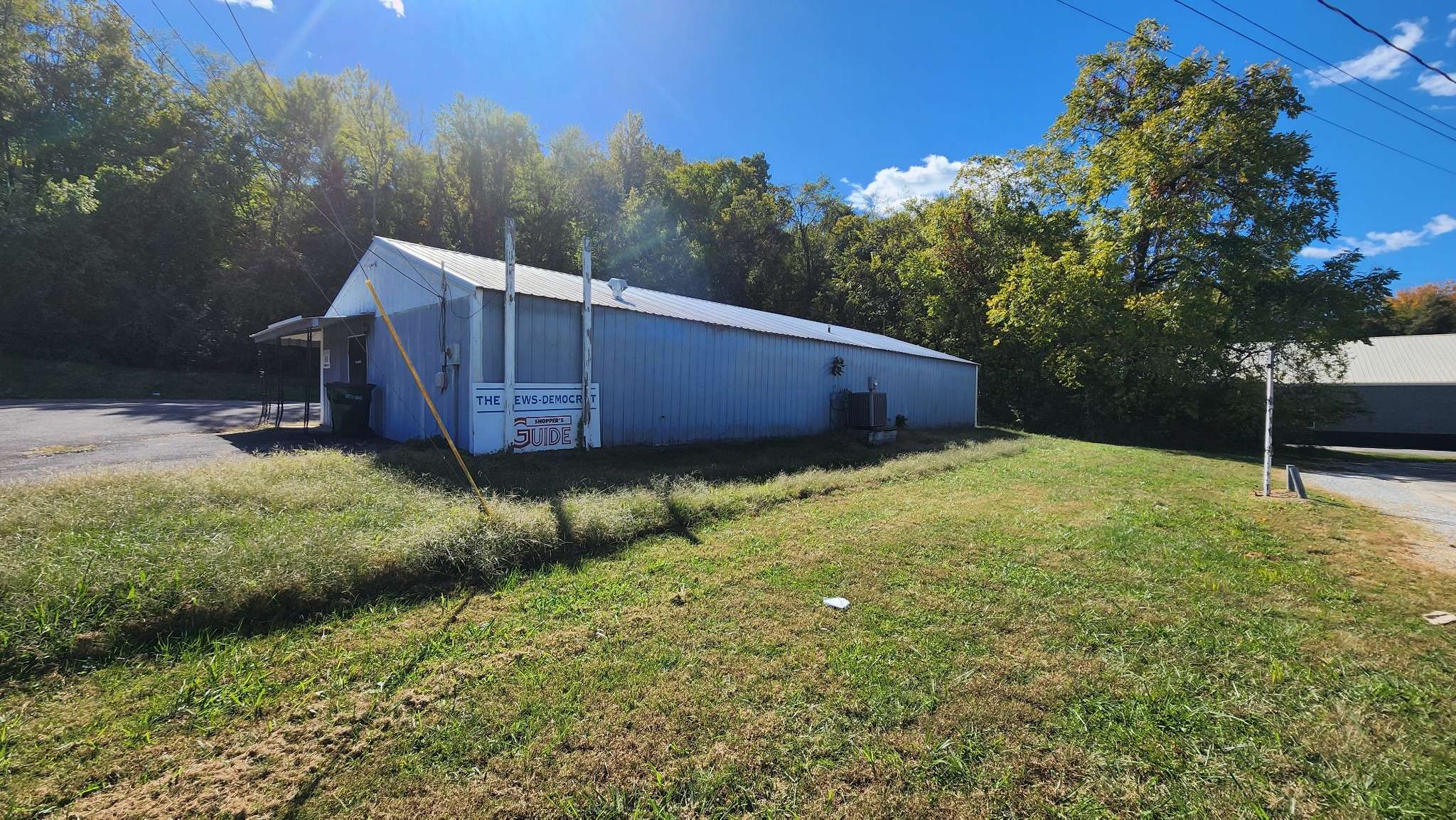 302 W Main St, Waverly, TN 37185