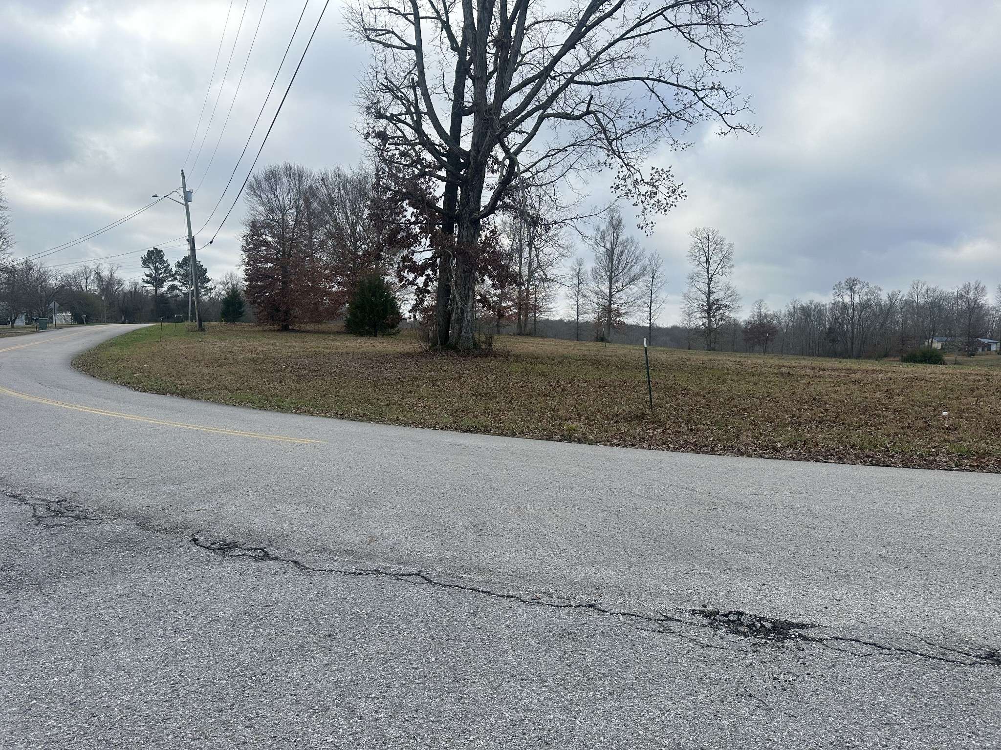 0 Woodland Ave, Lawrenceburg, TN 38464