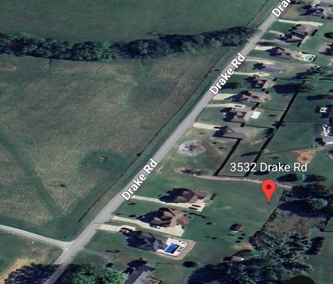 3532 Drake Rd, Adams, TN 37010