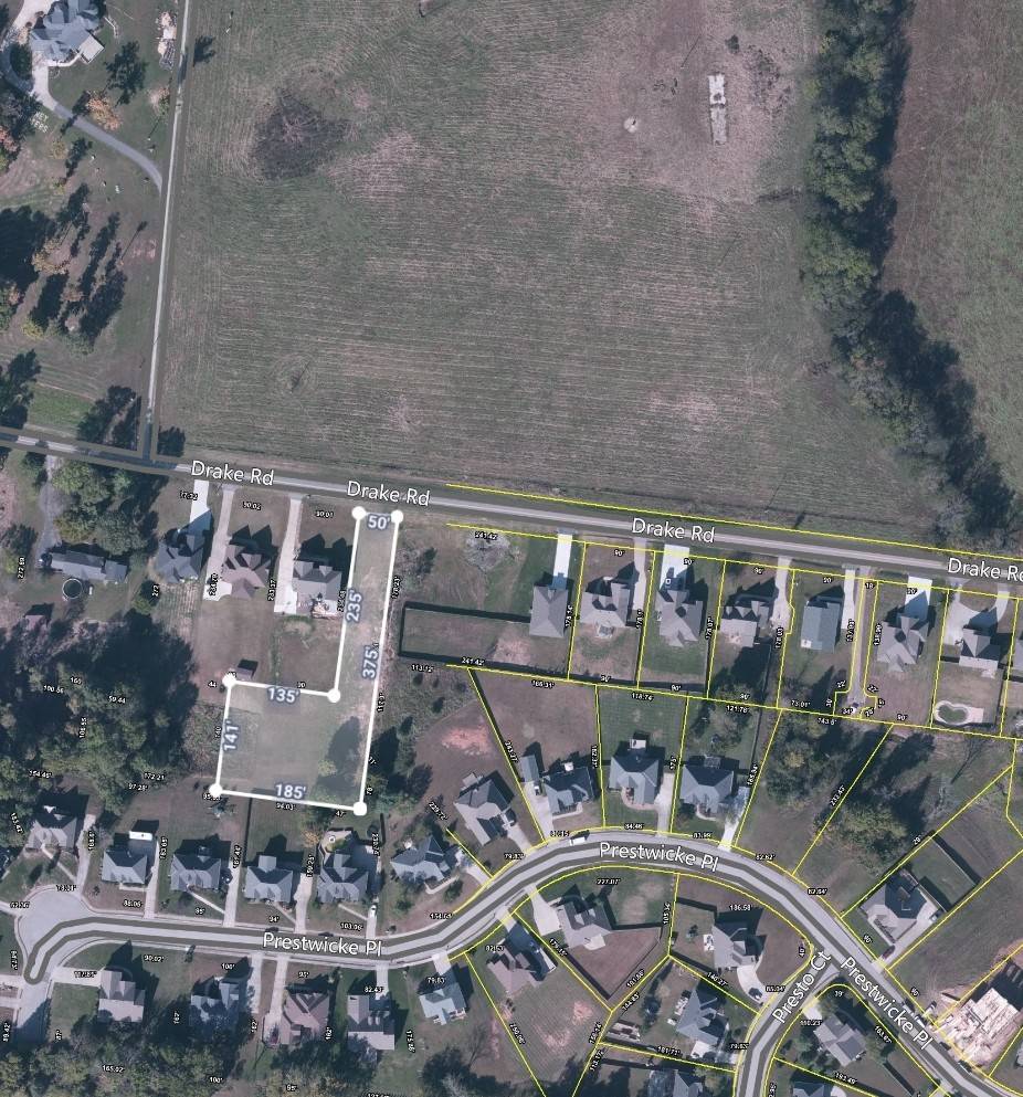 3532 Drake Rd, Adams, TN 37010