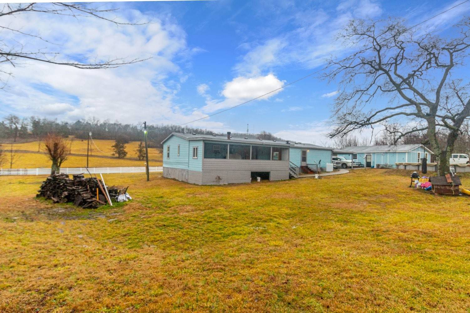 570 Coop Rd, Bell Buckle, TN 37020