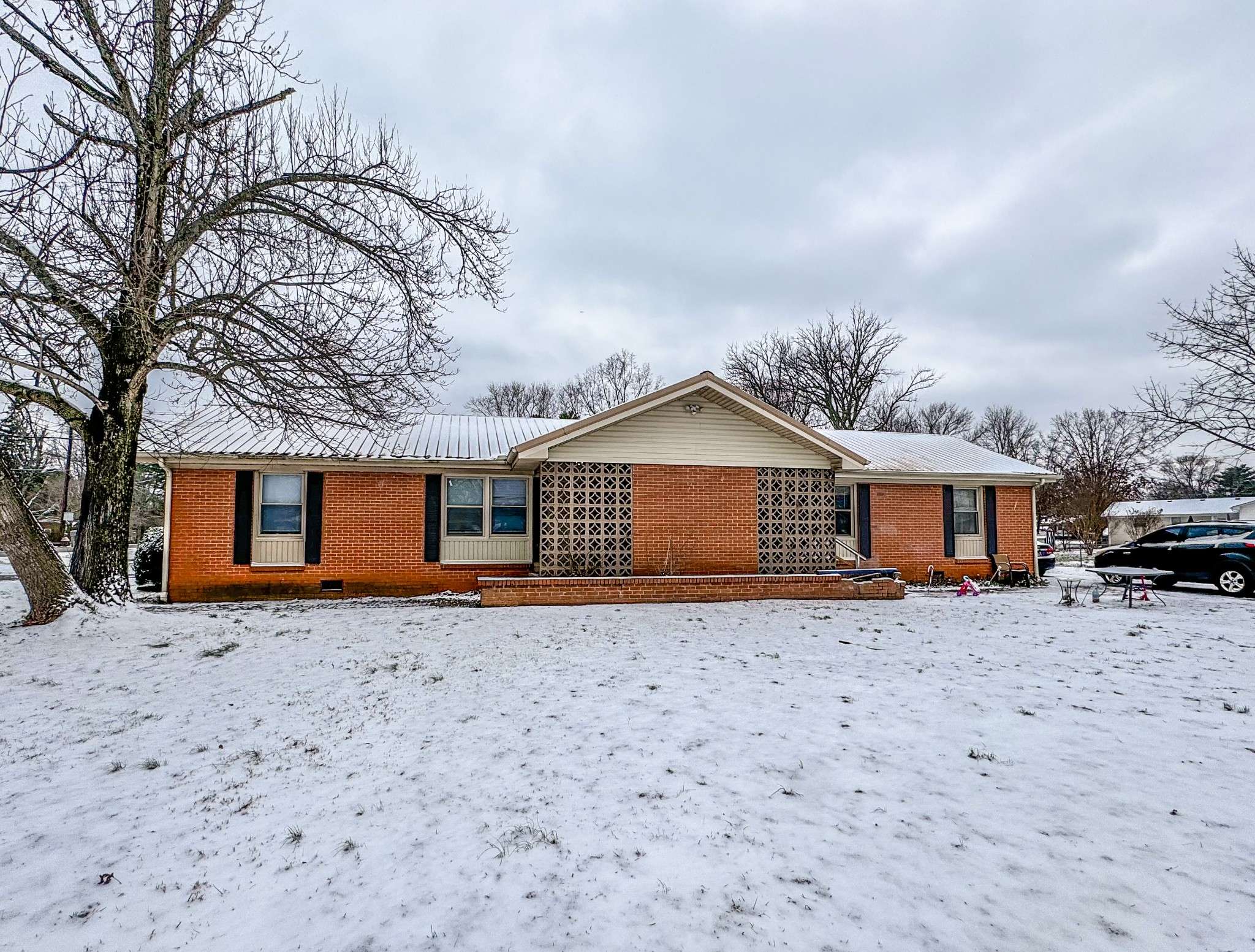 2010 Bartway Dr, Murfreesboro, TN 37130