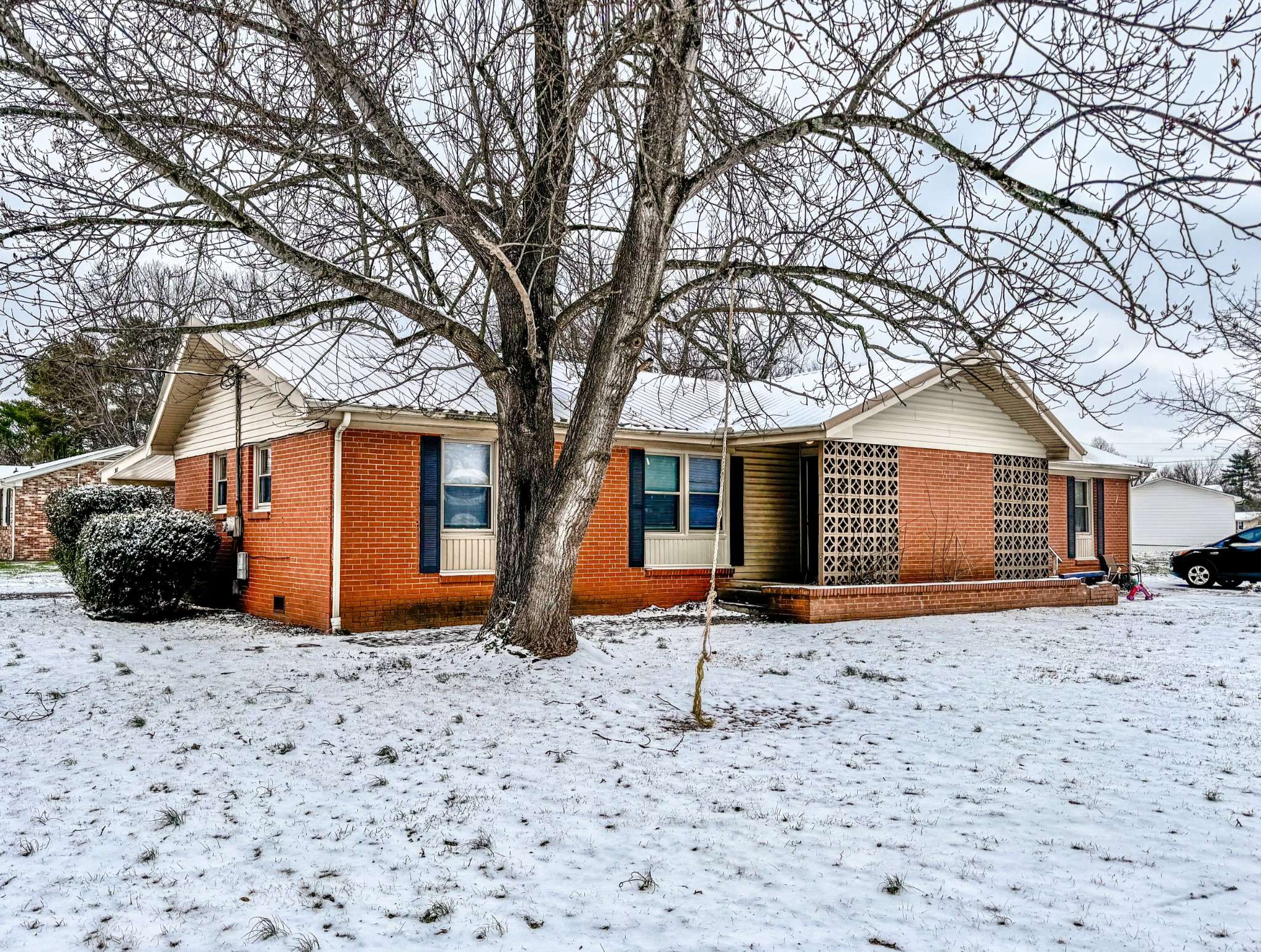 2010 Bartway Dr, Murfreesboro, TN 37130