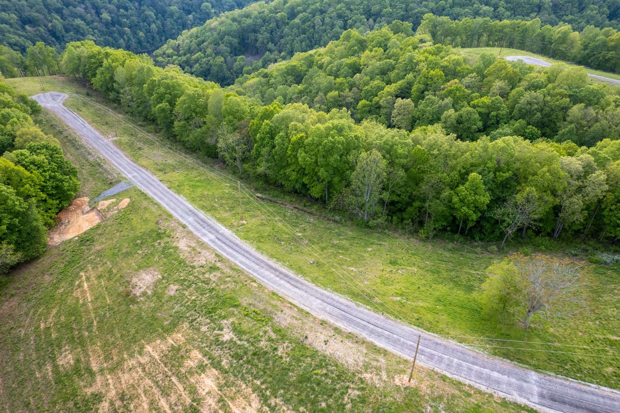 35 Eli Ln, Baxter, TN 38544