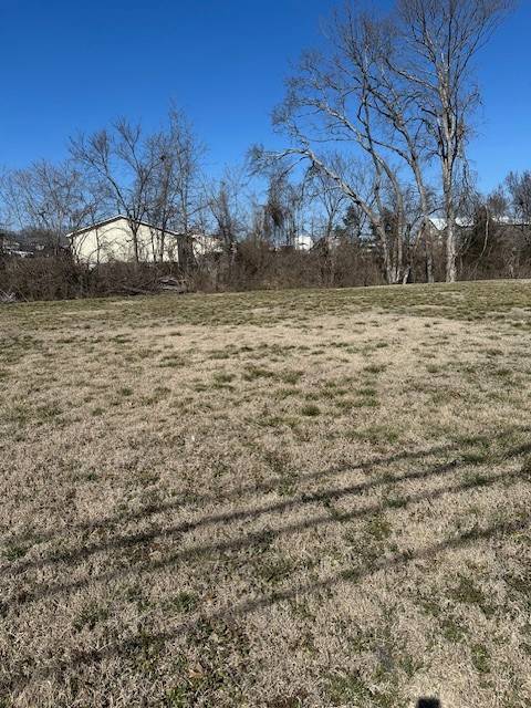 220 Rockland Rd, Hendersonville, TN 37075