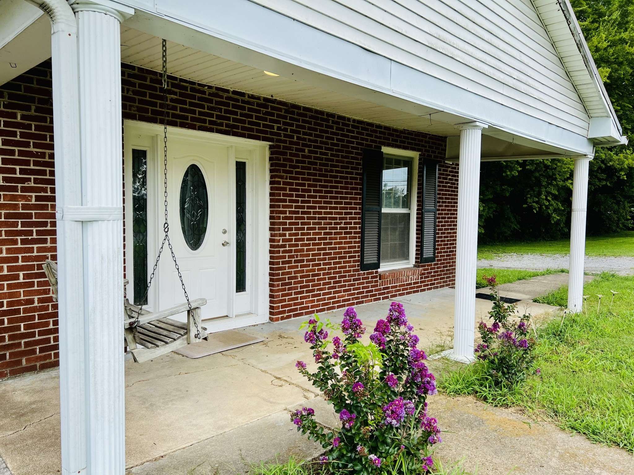 1556 Sparta Pike, Lebanon, TN 37090