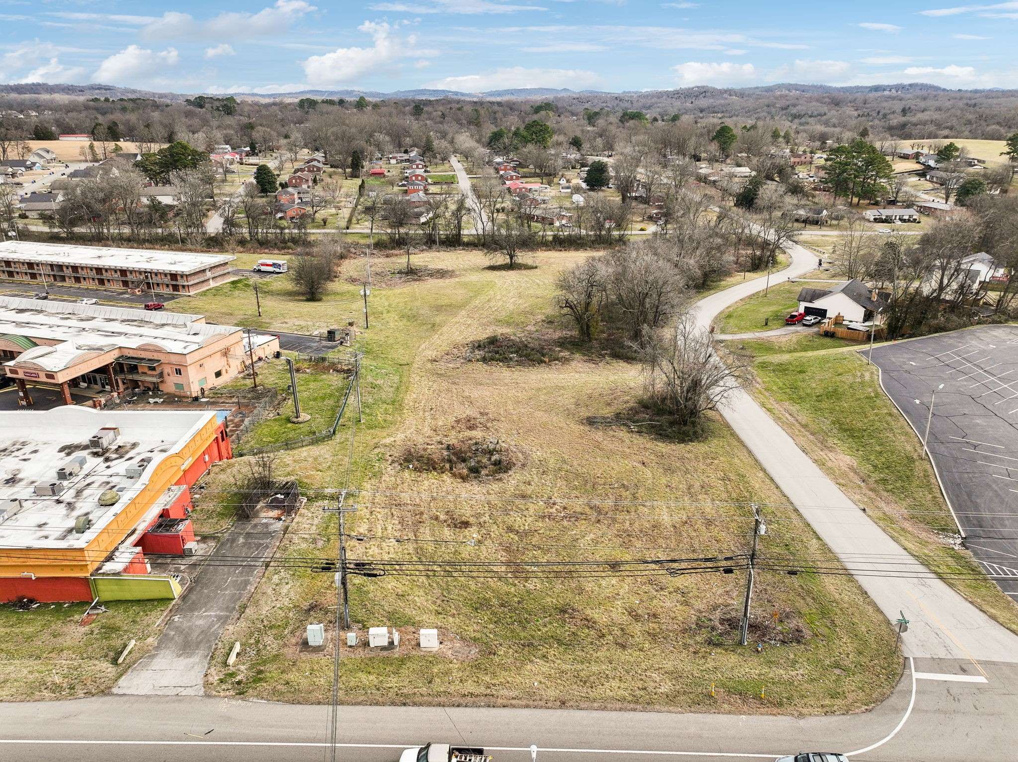 1208 Nashville Hwy, Columbia, TN 38401