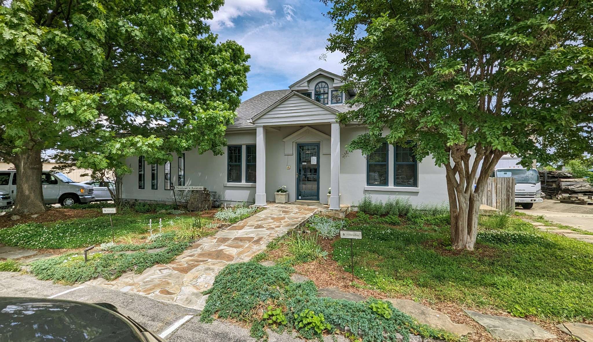 2606 Westwood Dr, Nashville, TN 37204