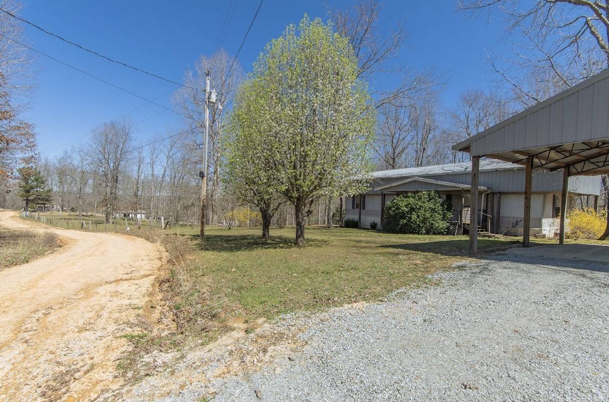 198 Robert Nutt Rd, Waynesboro, TN 38485