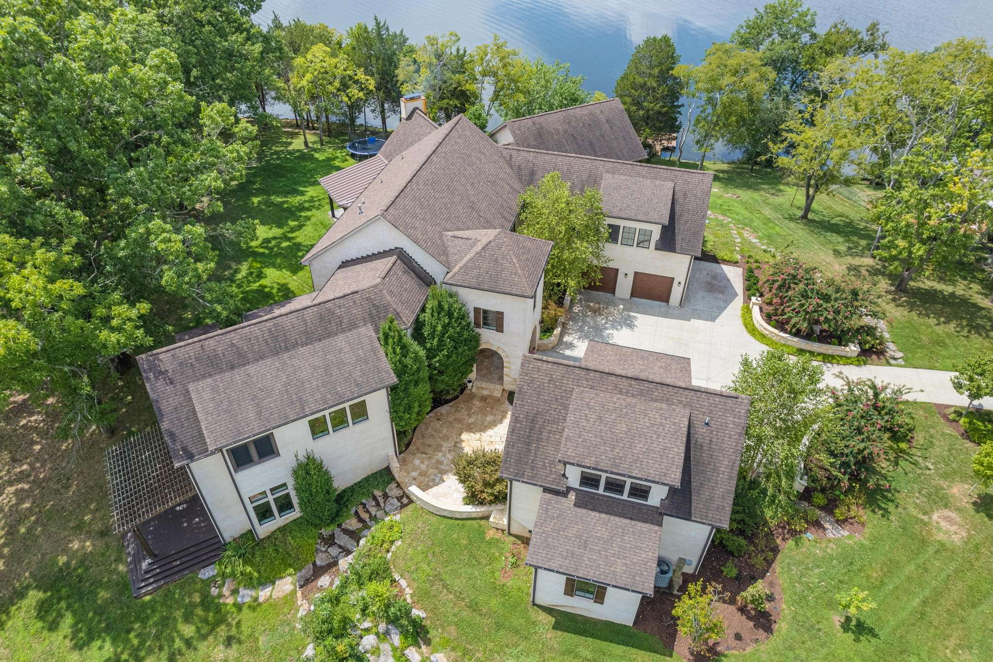 817 Burton Point Rd, Mount Juliet, TN 37122
