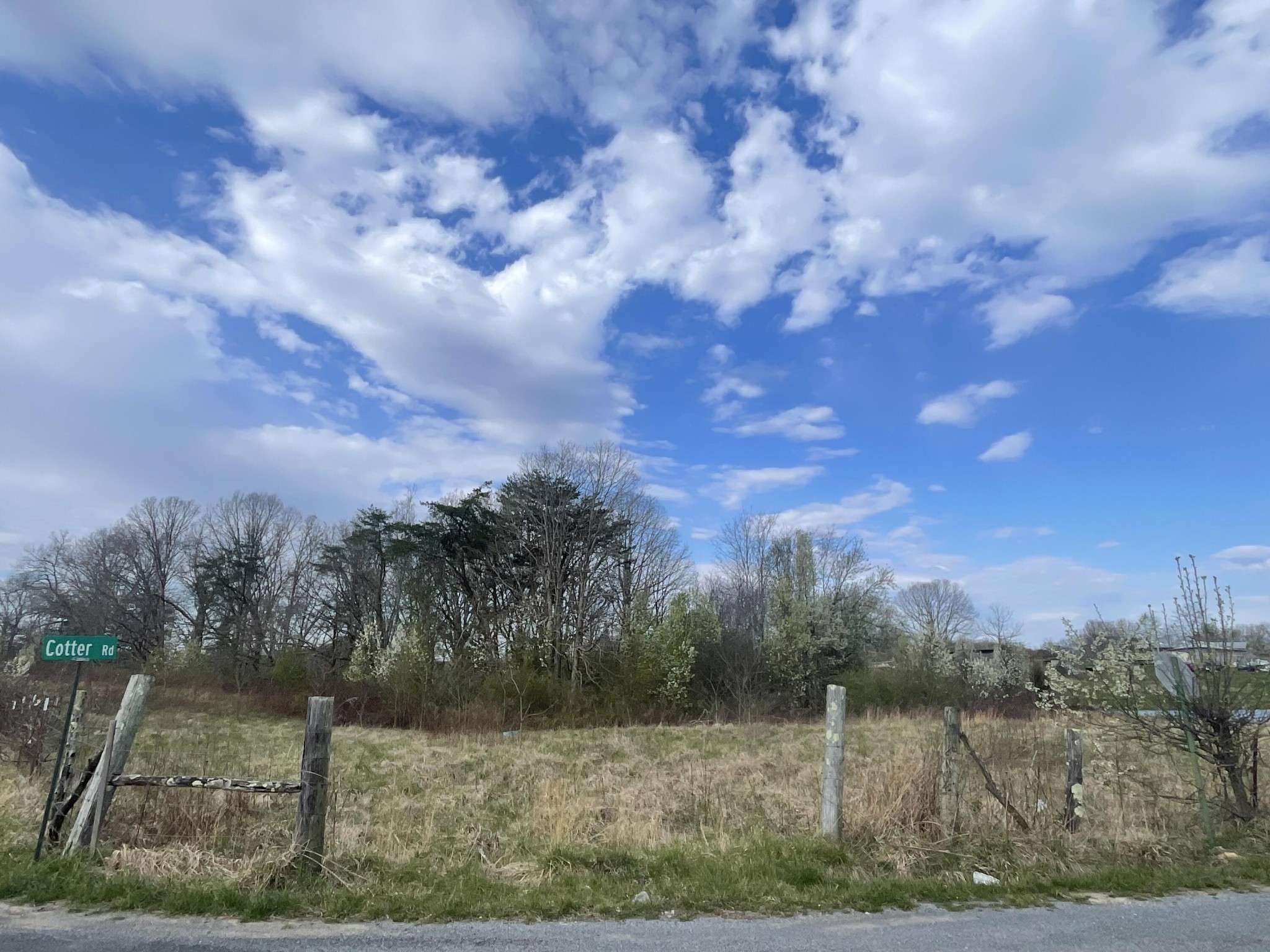 2 Watson Loop, Pikeville, TN 37367