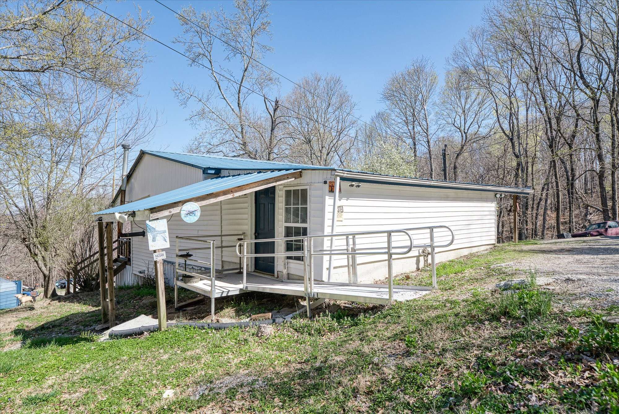 618 Old Baker Mountain Rd, Spencer, TN 38585