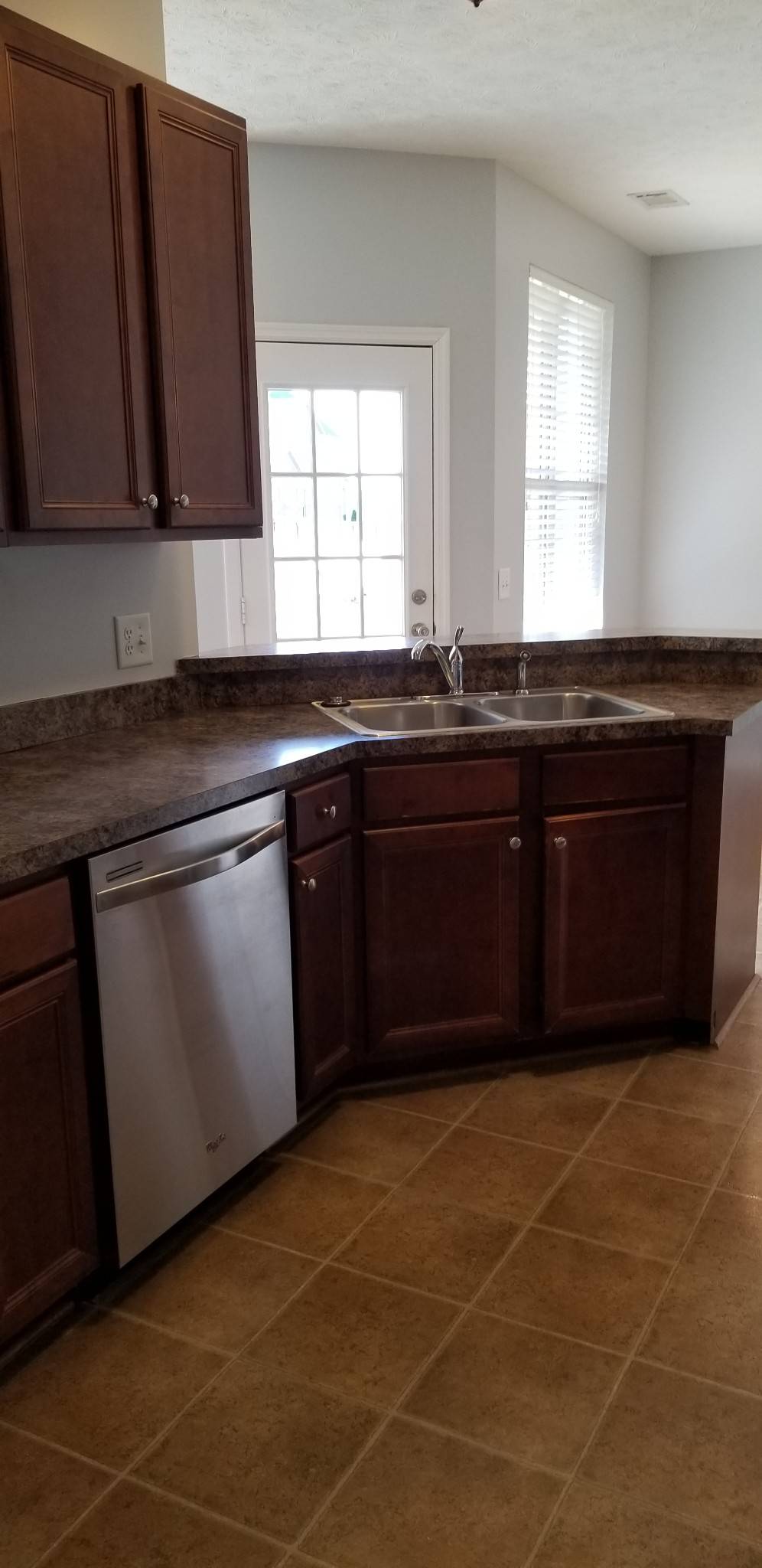 133 McKain Crossing, Hendersonville, TN 37075