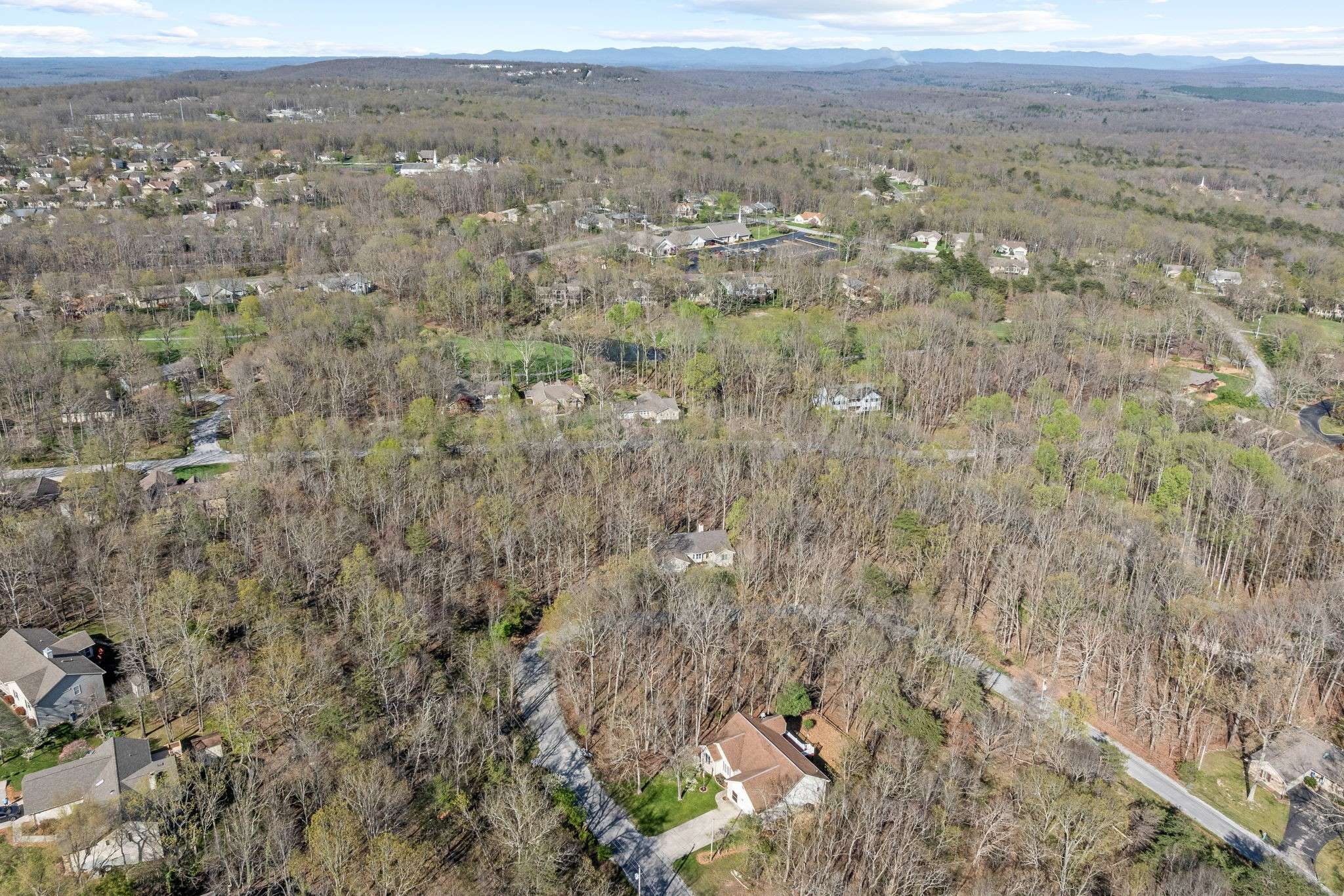 124 Greenbrier Loop, Crossville, TN 38558