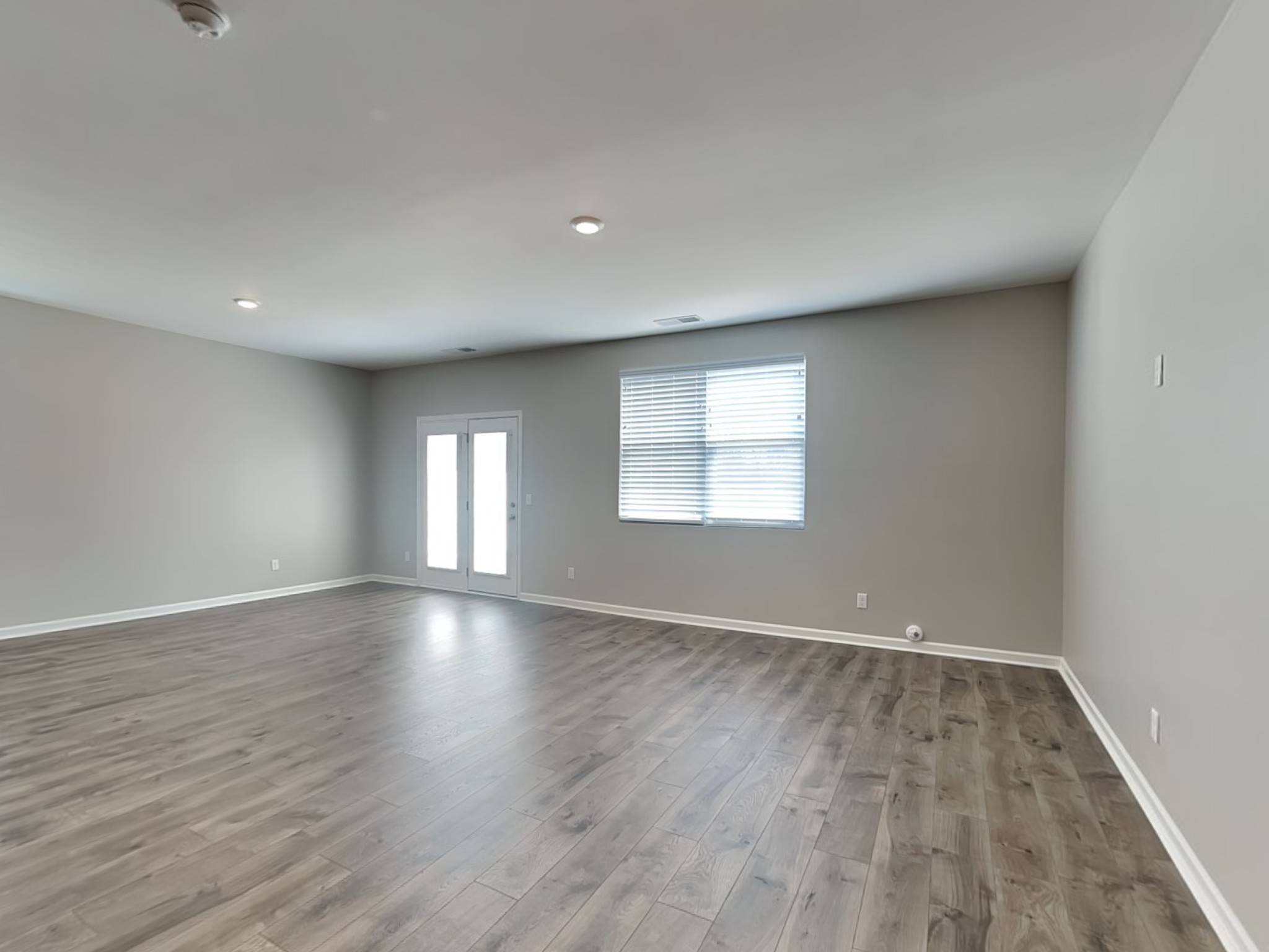 7249 Sunny Parks Dr, White House, TN 37188