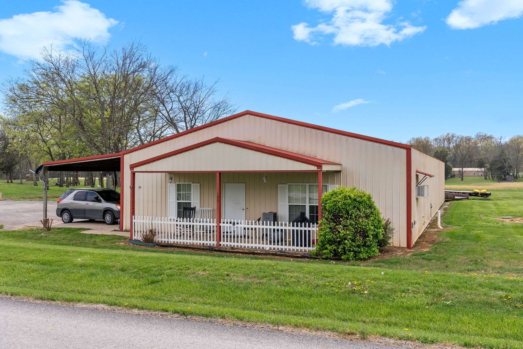 199 Beeker Rd, Pembroke, KY 42266