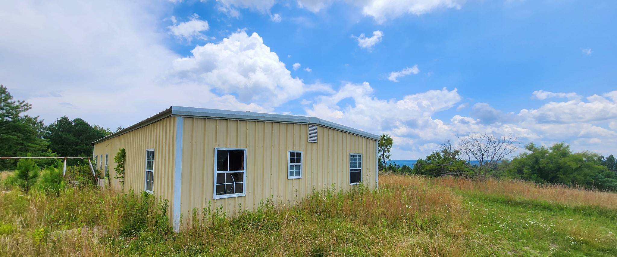 5199 Burkett Chapel Rd, Whitwell, TN 37397