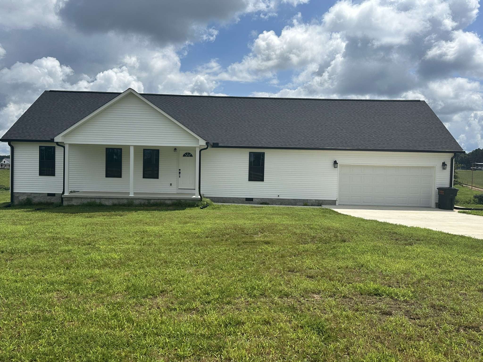 1654 Linvillle rd, Lawrenceburg, TN 38464