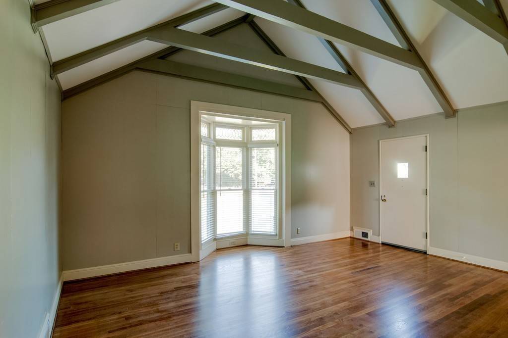 2909 Woodlawn Dr, Nashville, TN 37215