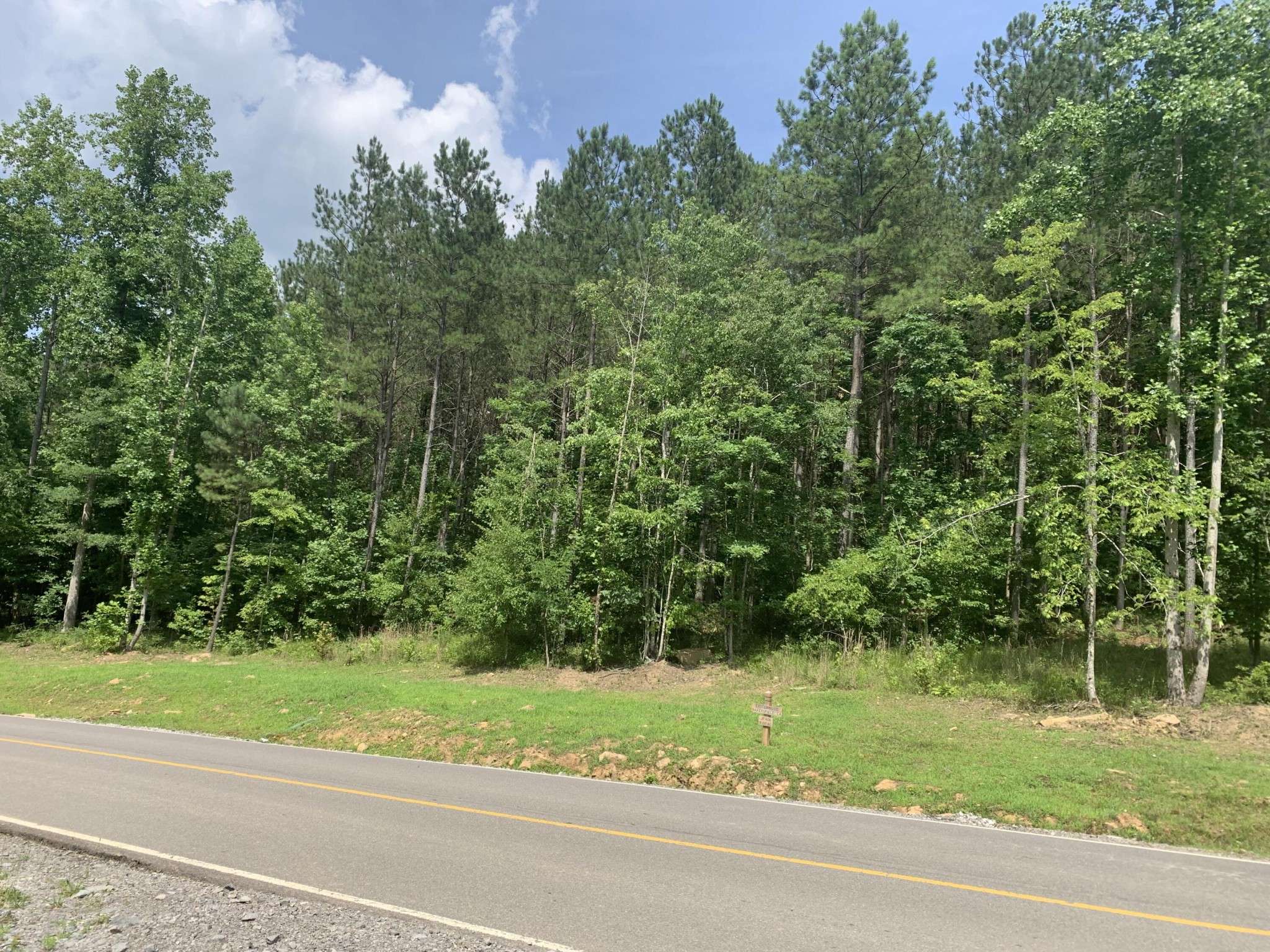 4910 Raulston Falls Road, Jasper, TN 37347