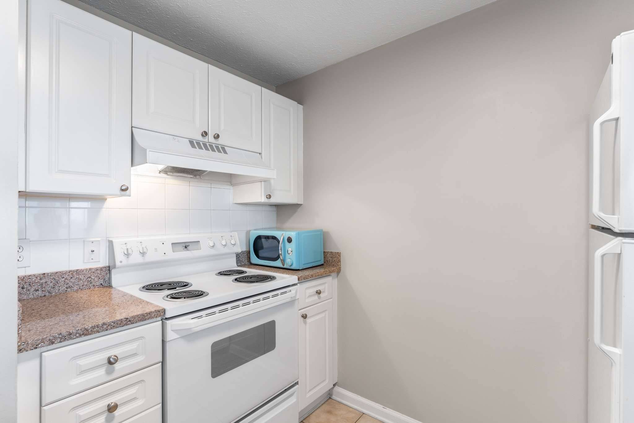 2025 Woodmont Blvd #341, Nashville, TN 37215