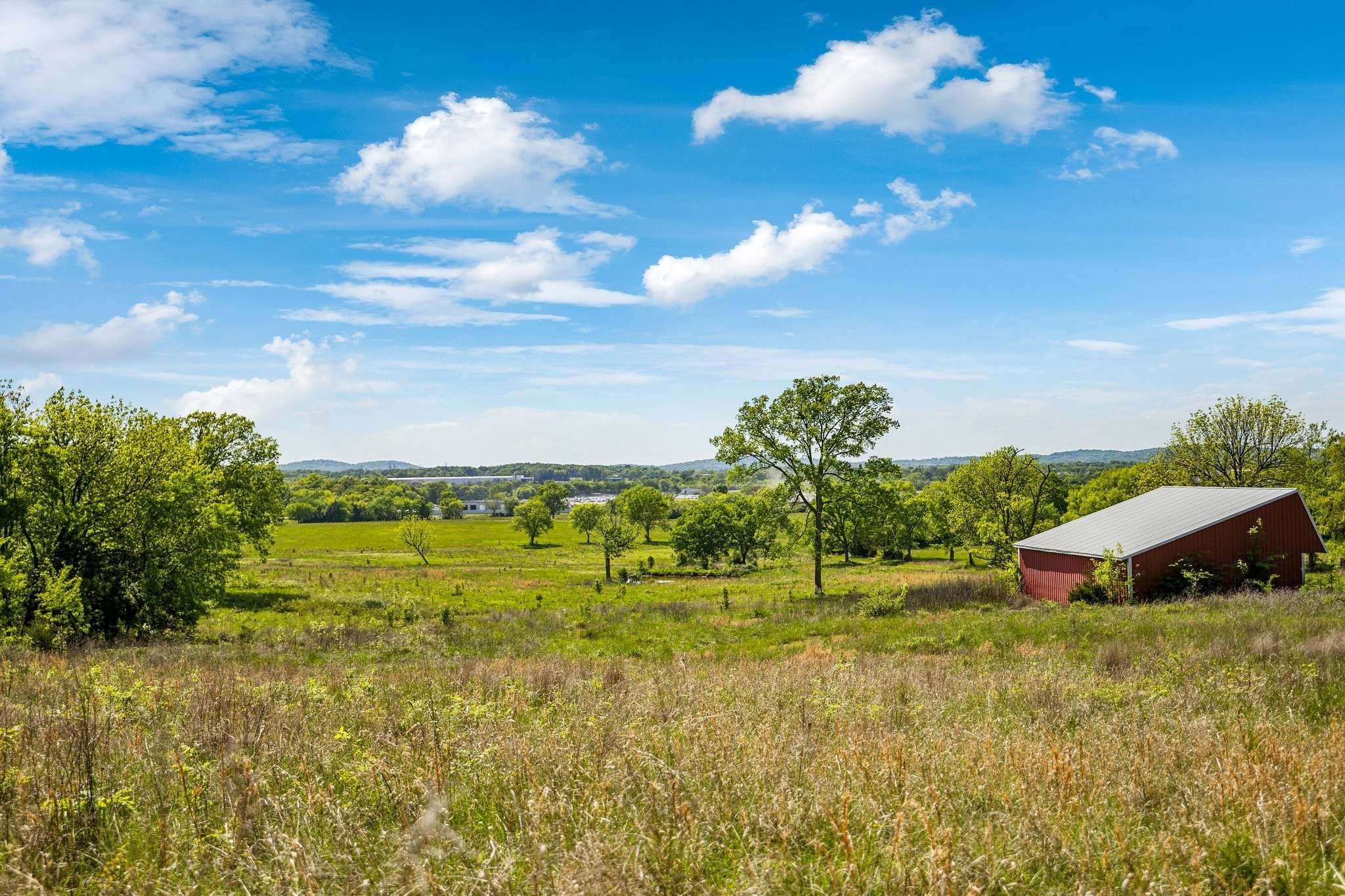 2600 SE Tater Peeler Rd, Lebanon, TN 37090