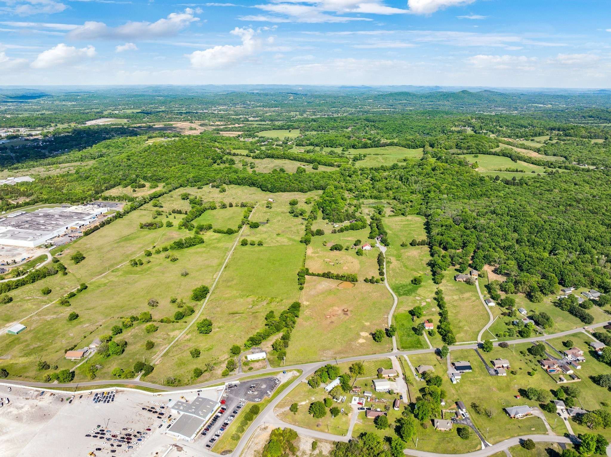 2600 SE Tater Peeler Rd, Lebanon, TN 37090