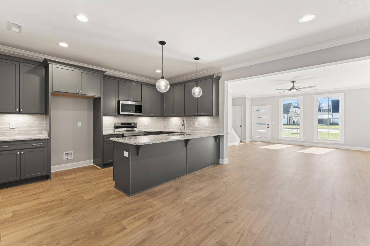 2124 Gracie Bug Loop, Murfreesboro, TN 37128