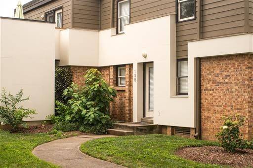940 Gale Lane #138, Nashville, TN 37204