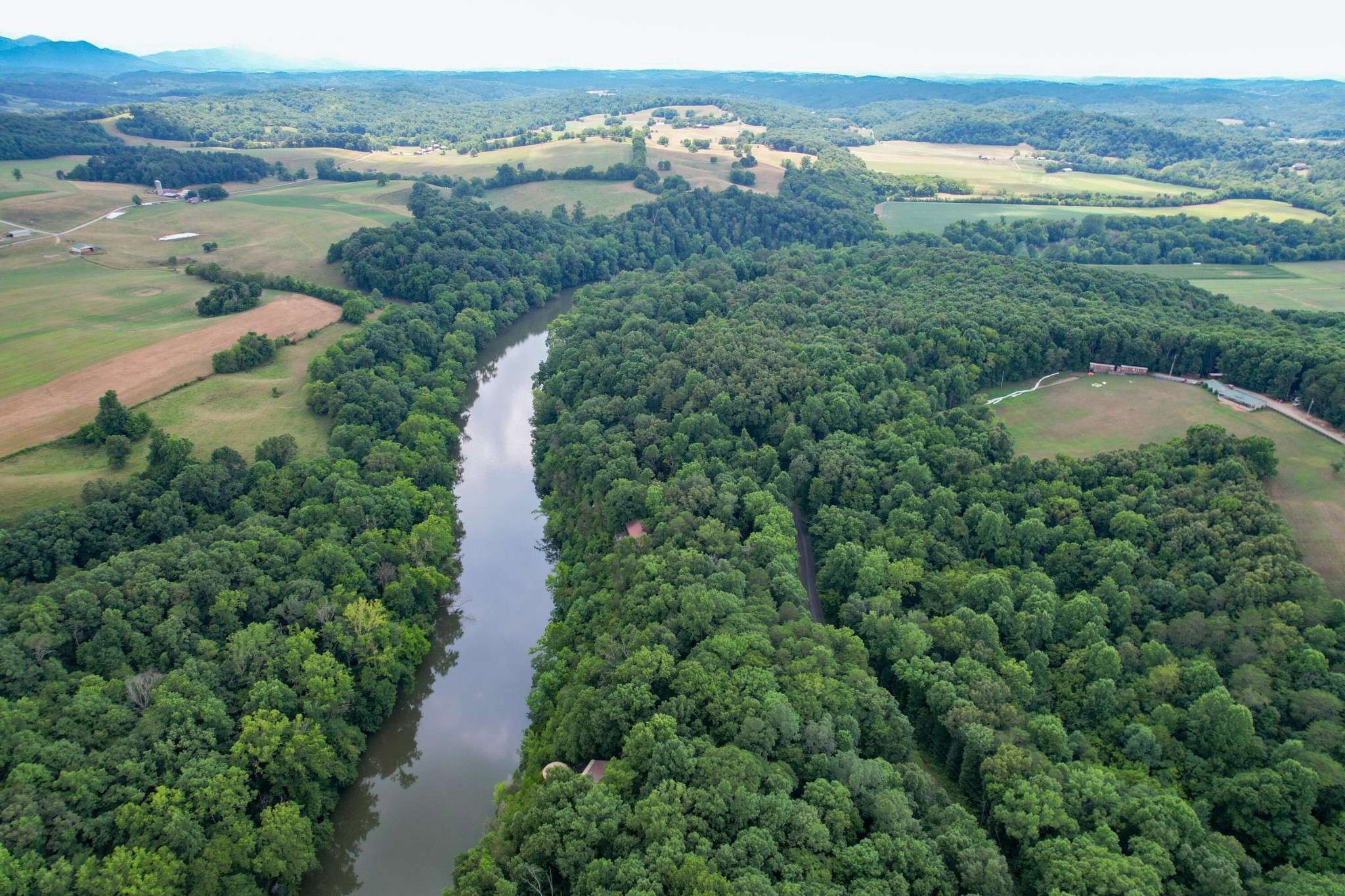 1 Pates Hill, Mosheim, TN 37818